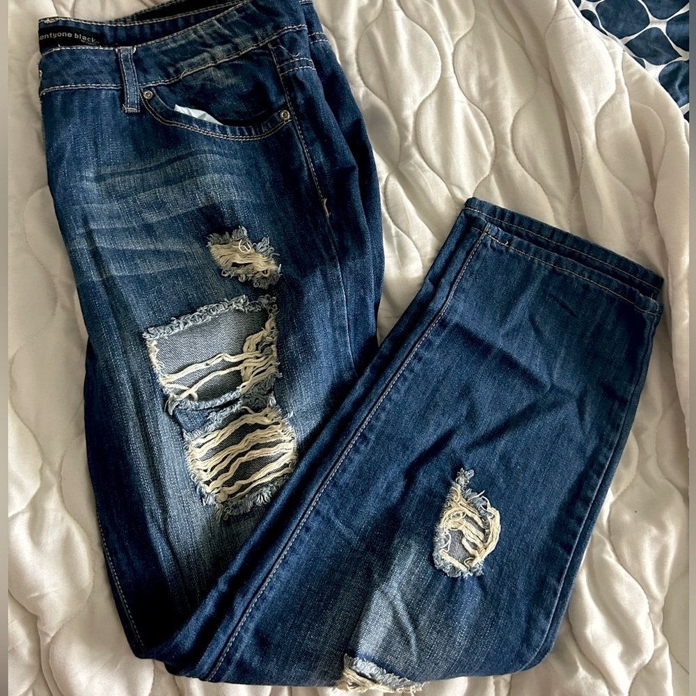 NWOT Rue21 Boyfriend Jeans